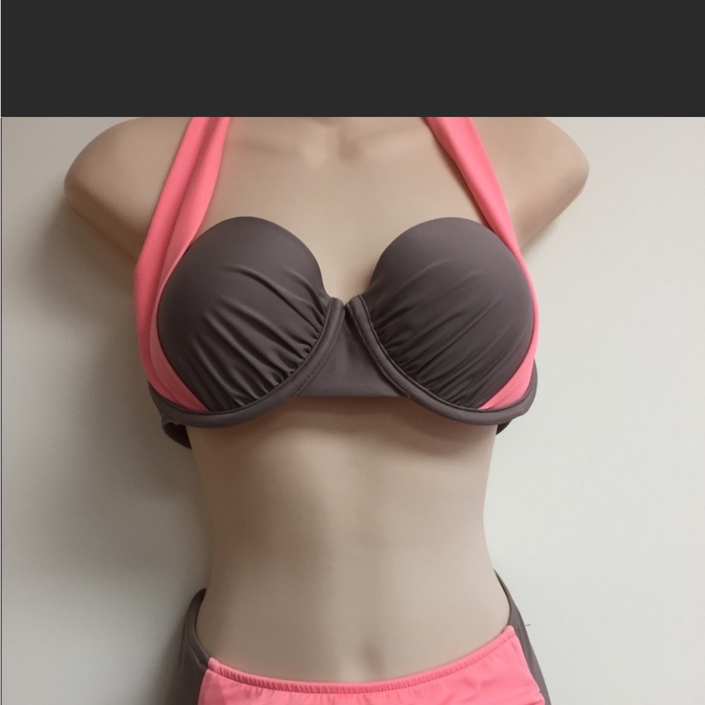 Venus bikini top